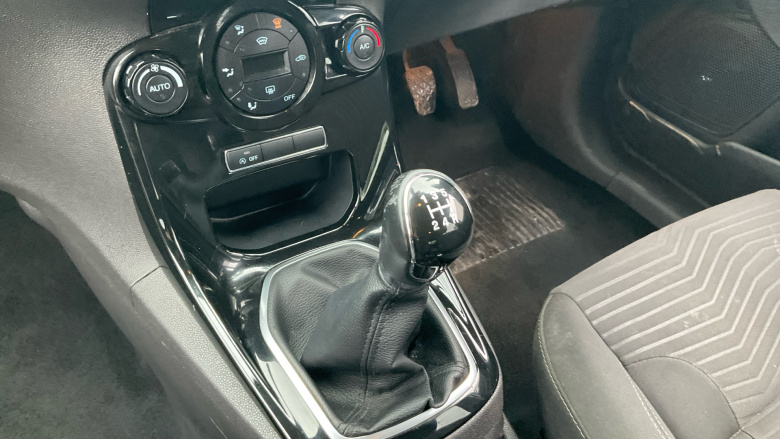 Ford Fiesta 1.0 EcoBoost 125 Titanium 5dr Petrol Hatchback